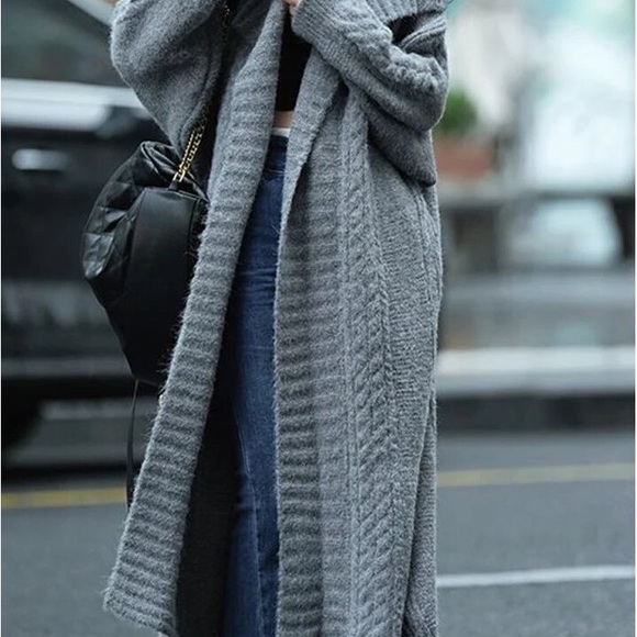 #34 MAXI OVERSIZED Grey Gray Cardigan Sweater Long Fuzzy Slouchy Lapel duster - Picture 5 of 13